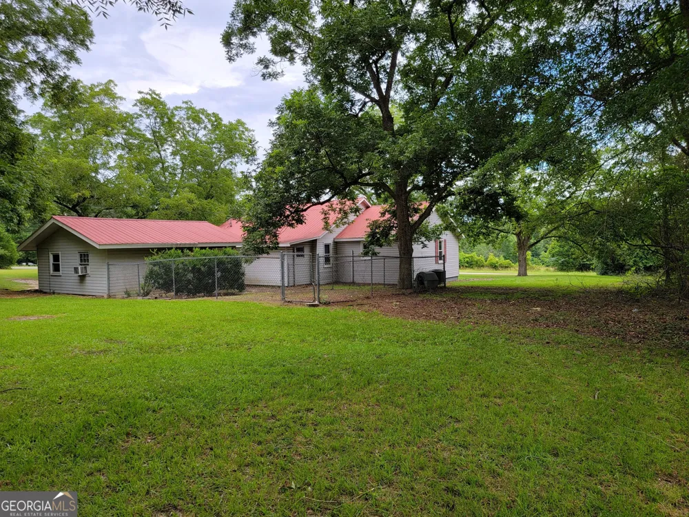 367 Mt Pleasant Church RD Gordon, GA 31031