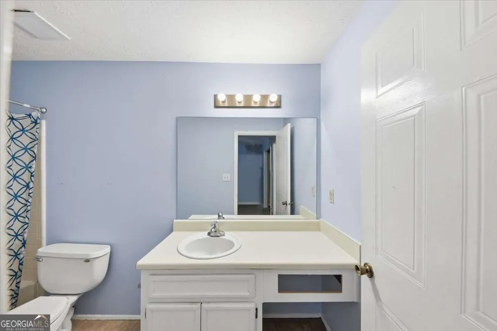 704 Olde Mill LN Norcross, GA 30093