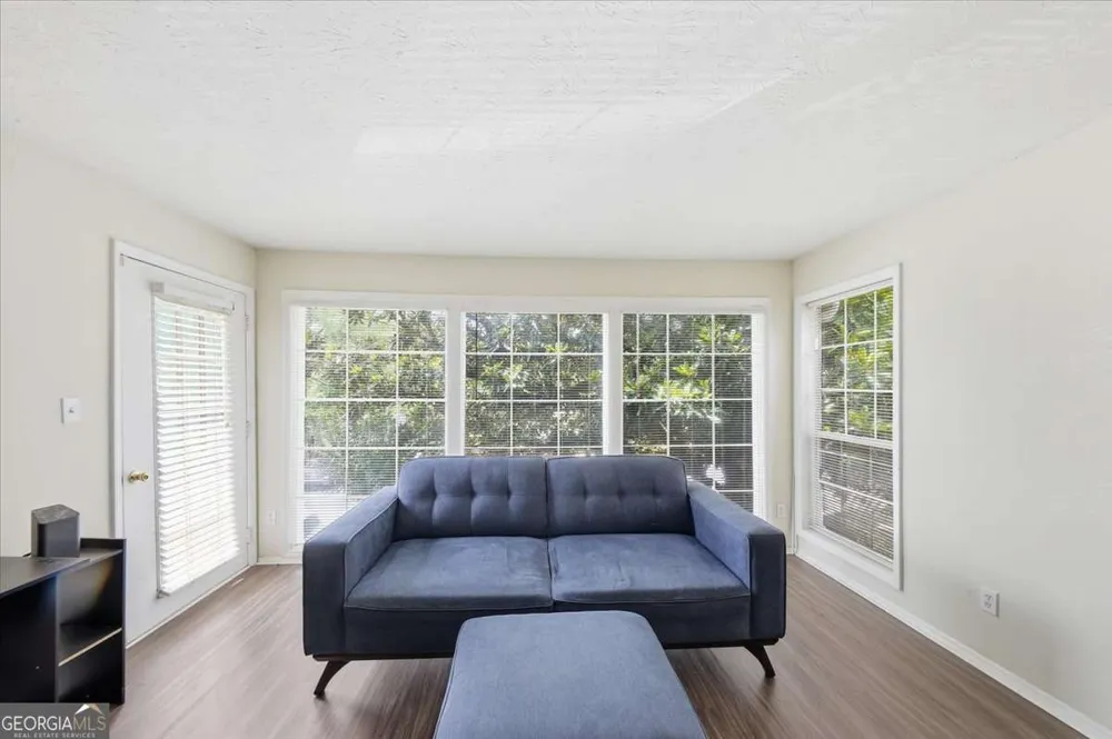 704 Olde Mill LN Norcross, GA 30093