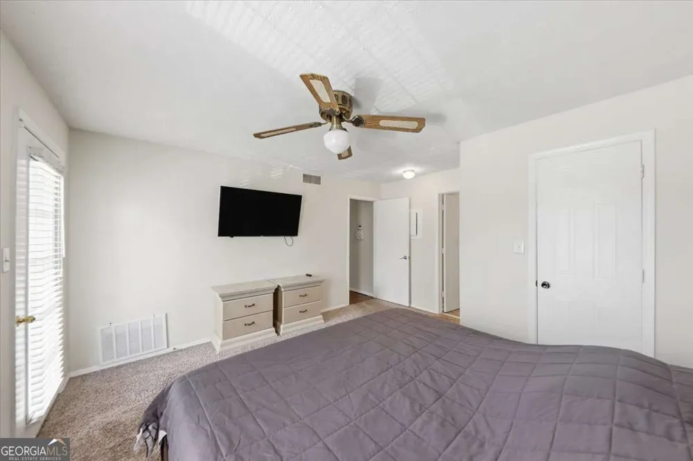 704 Olde Mill LN Norcross, GA 30093
