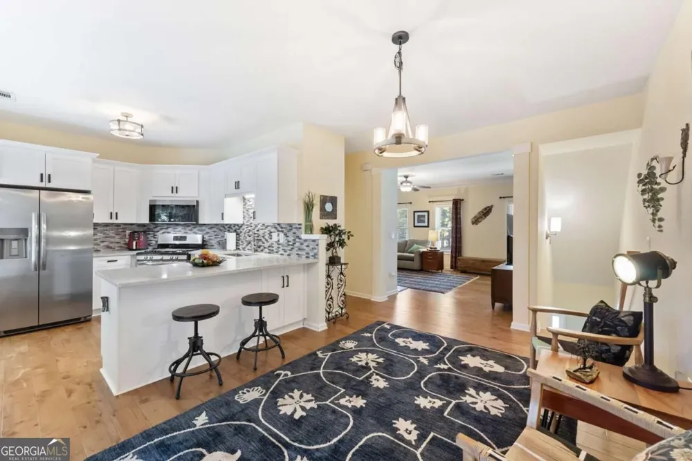 2105 Millgate LN Buford, GA 30519