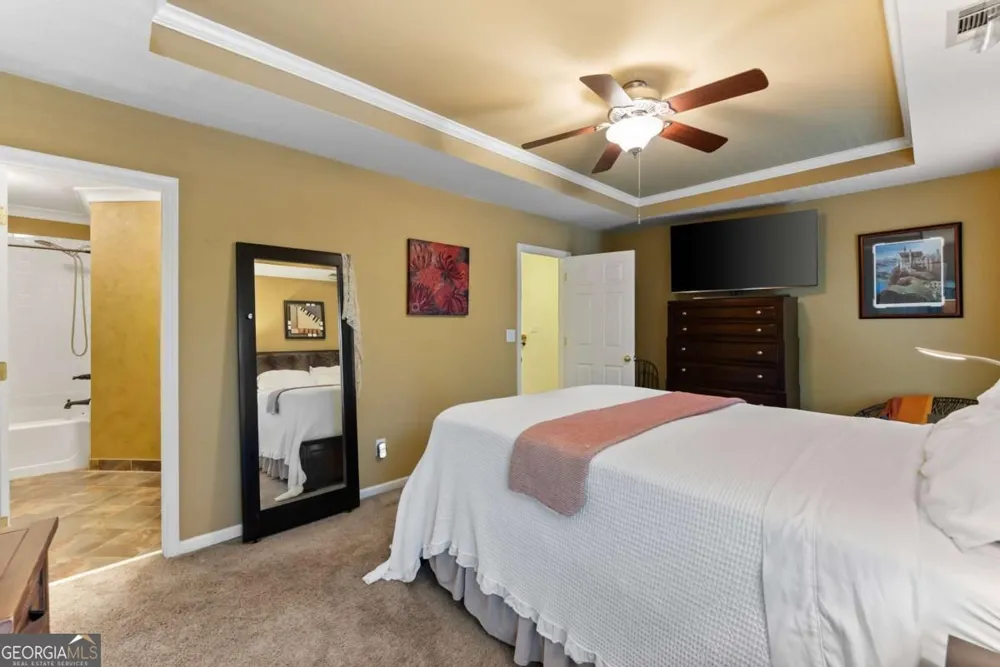 2105 Millgate LN Buford, GA 30519