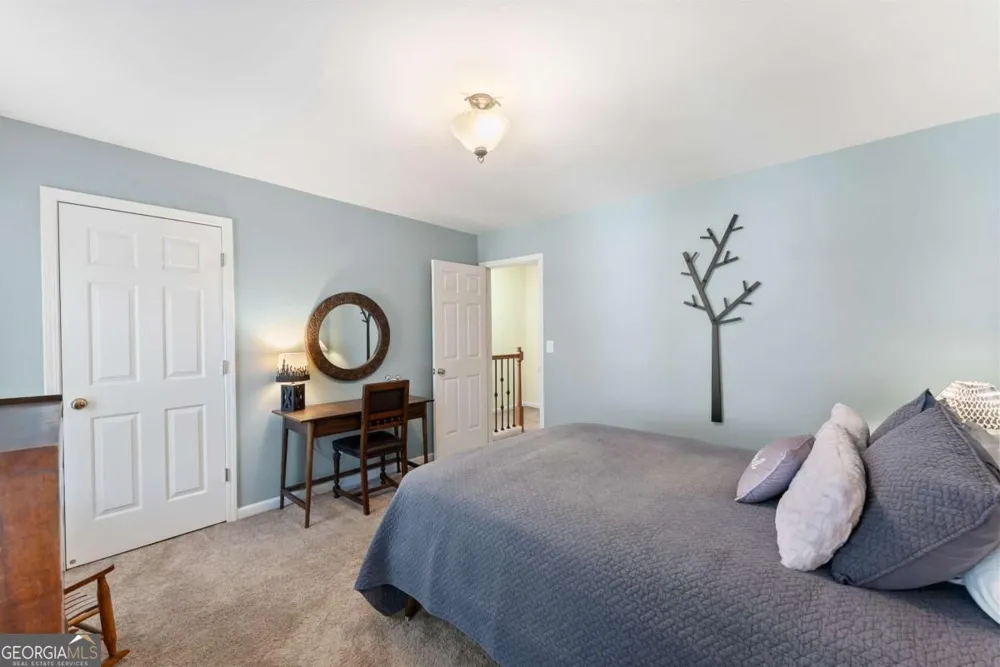 2105 Millgate LN Buford, GA 30519
