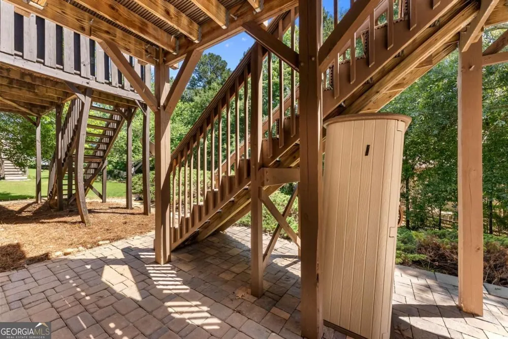 2105 Millgate LN Buford, GA 30519