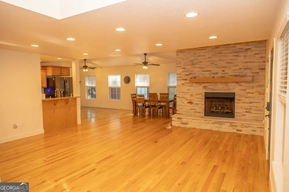 182 Oak Hills DR Morganton, GA 30560
