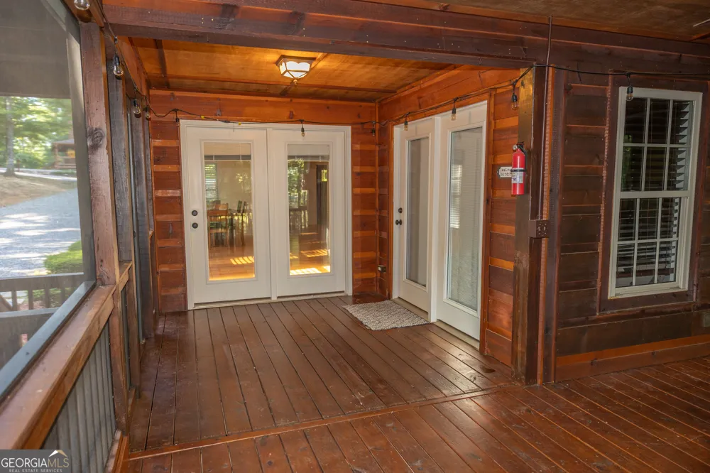 182 Oak Hills DR Morganton, GA 30560