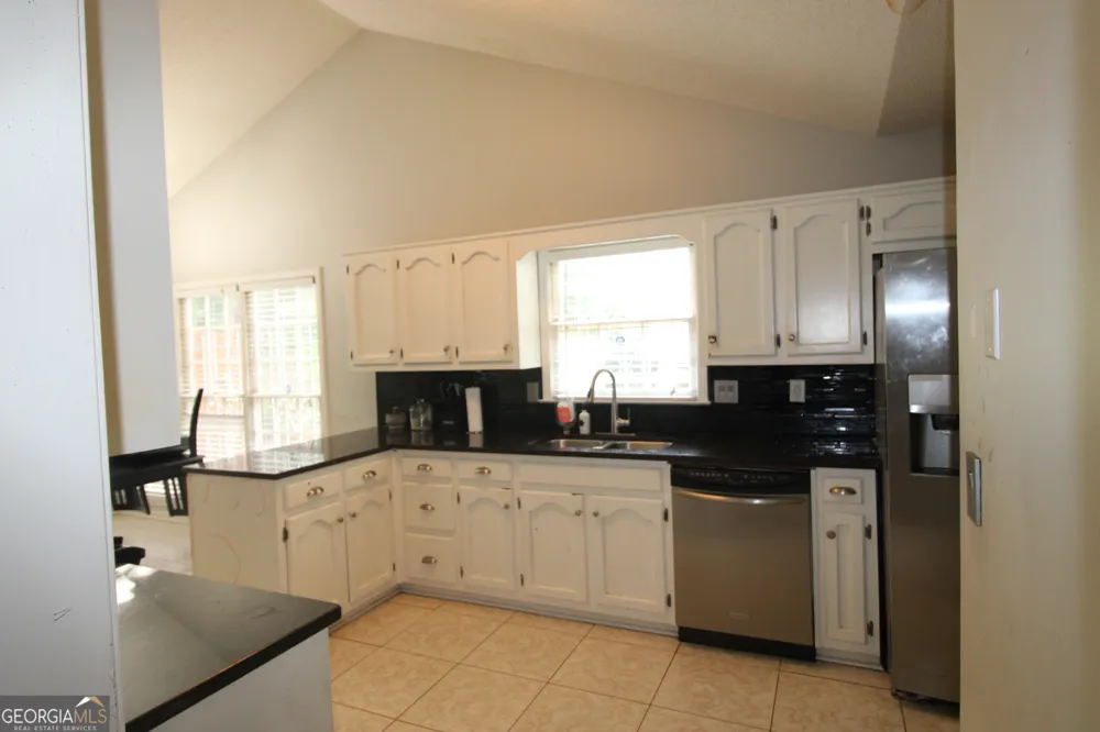 3374 Mosswood Lane Rex, GA 30273