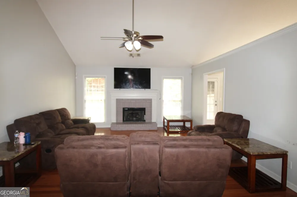3374 Mosswood Lane Rex, GA 30273