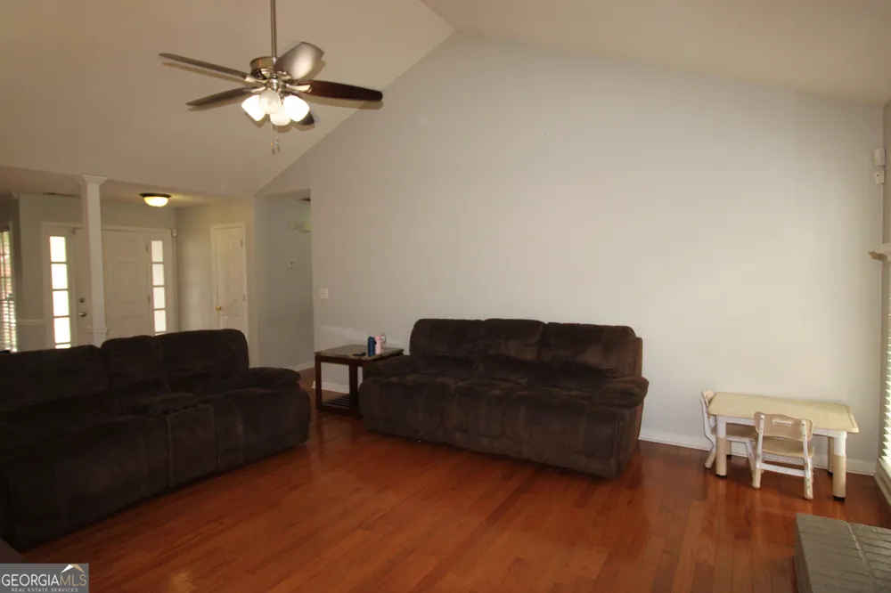 3374 Mosswood Lane Rex, GA 30273