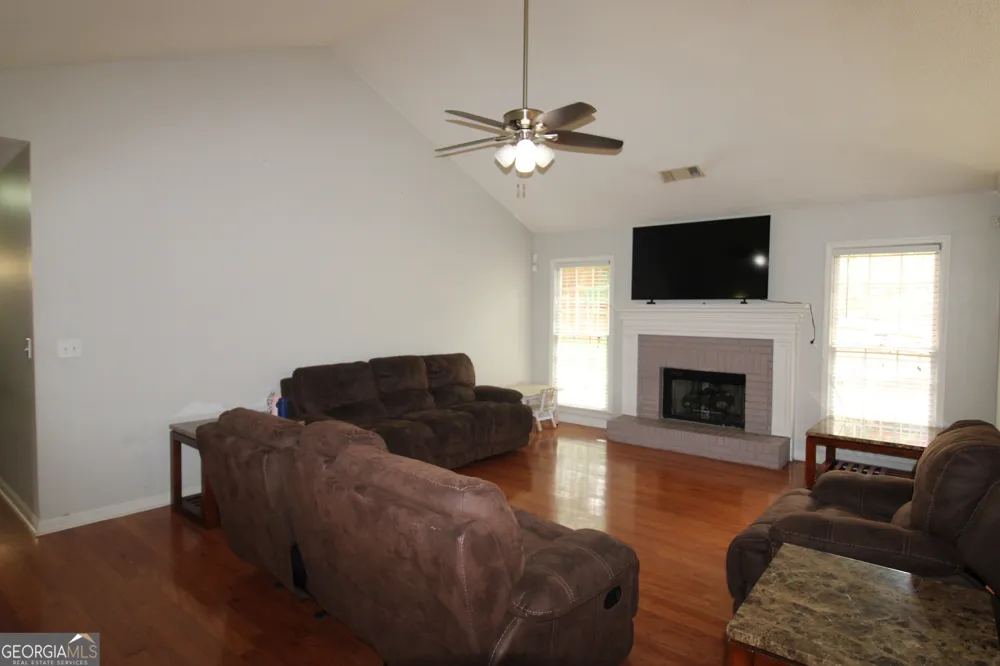 3374 Mosswood Lane Rex, GA 30273