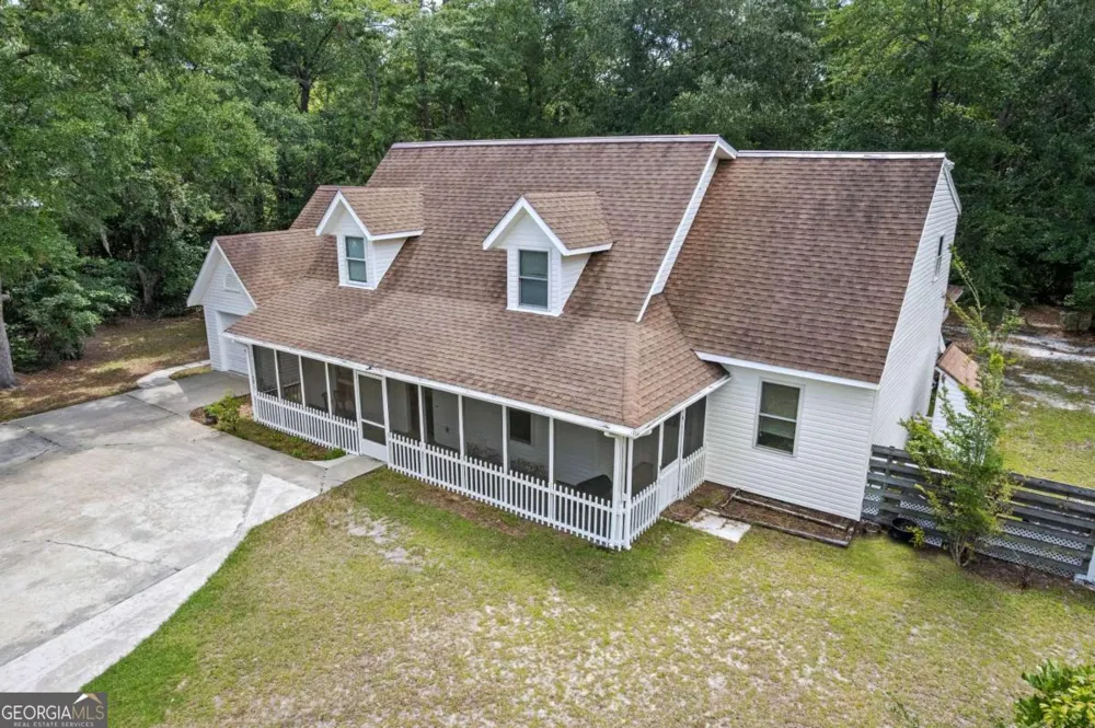 157 Ole Oak RD Allenhurst, GA 31301