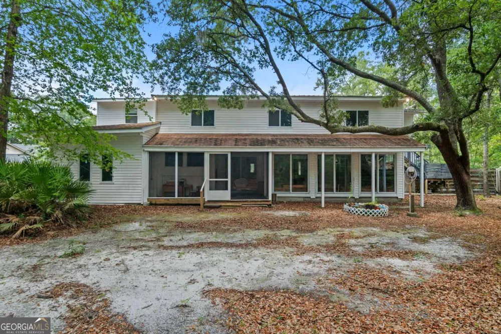 157 Ole Oak RD Allenhurst, GA 31301