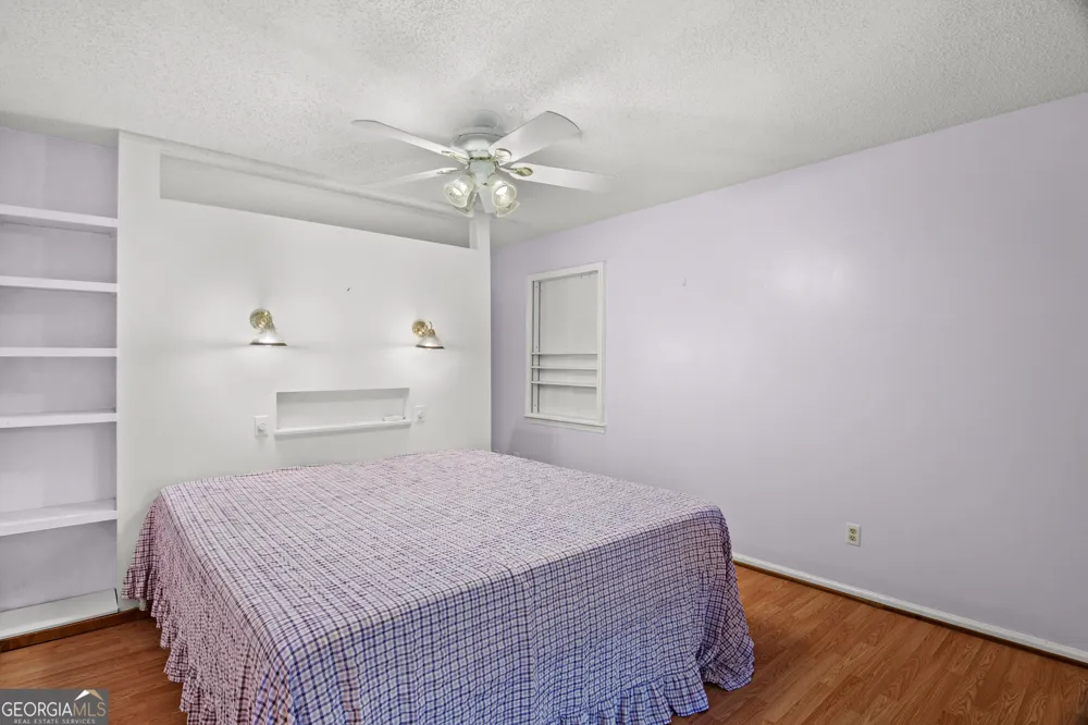 157 Ole Oak RD Allenhurst, GA 31301