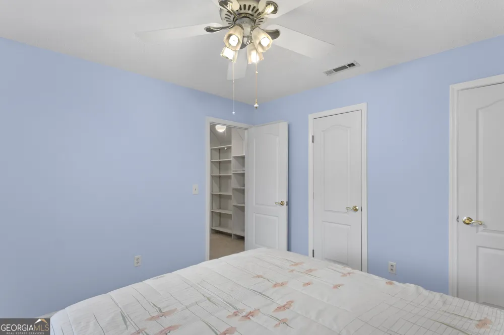 157 Ole Oak RD Allenhurst, GA 31301