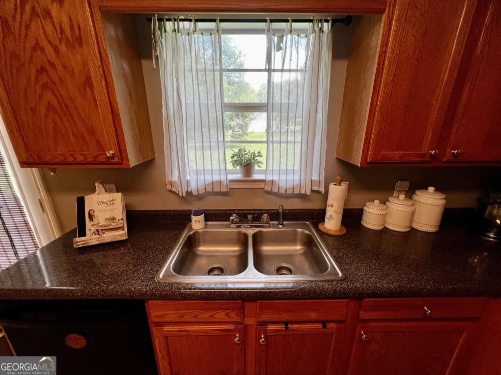 230 Autumn Ridge CT Gray, GA 31032
