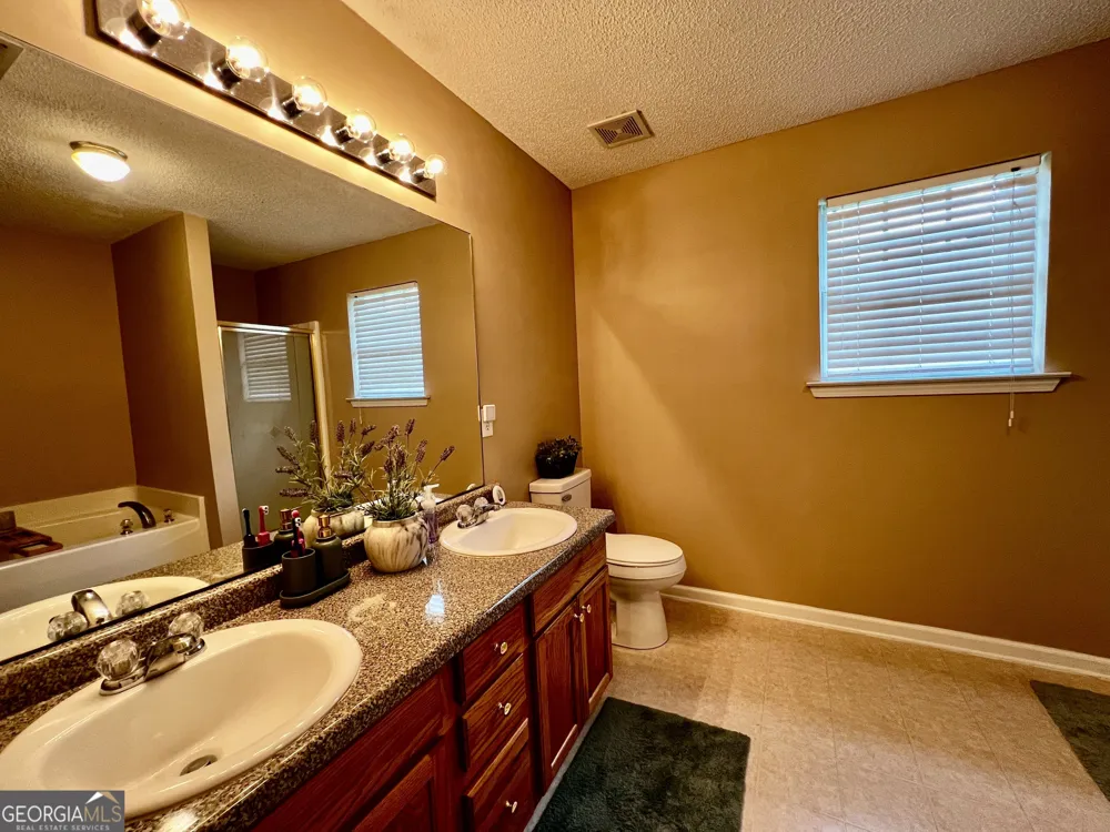 230 Autumn Ridge CT Gray, GA 31032