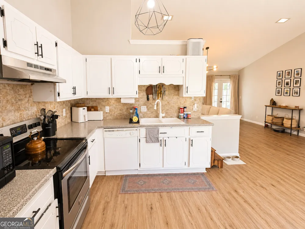 109 Almond CIR Kingsland, GA 31548