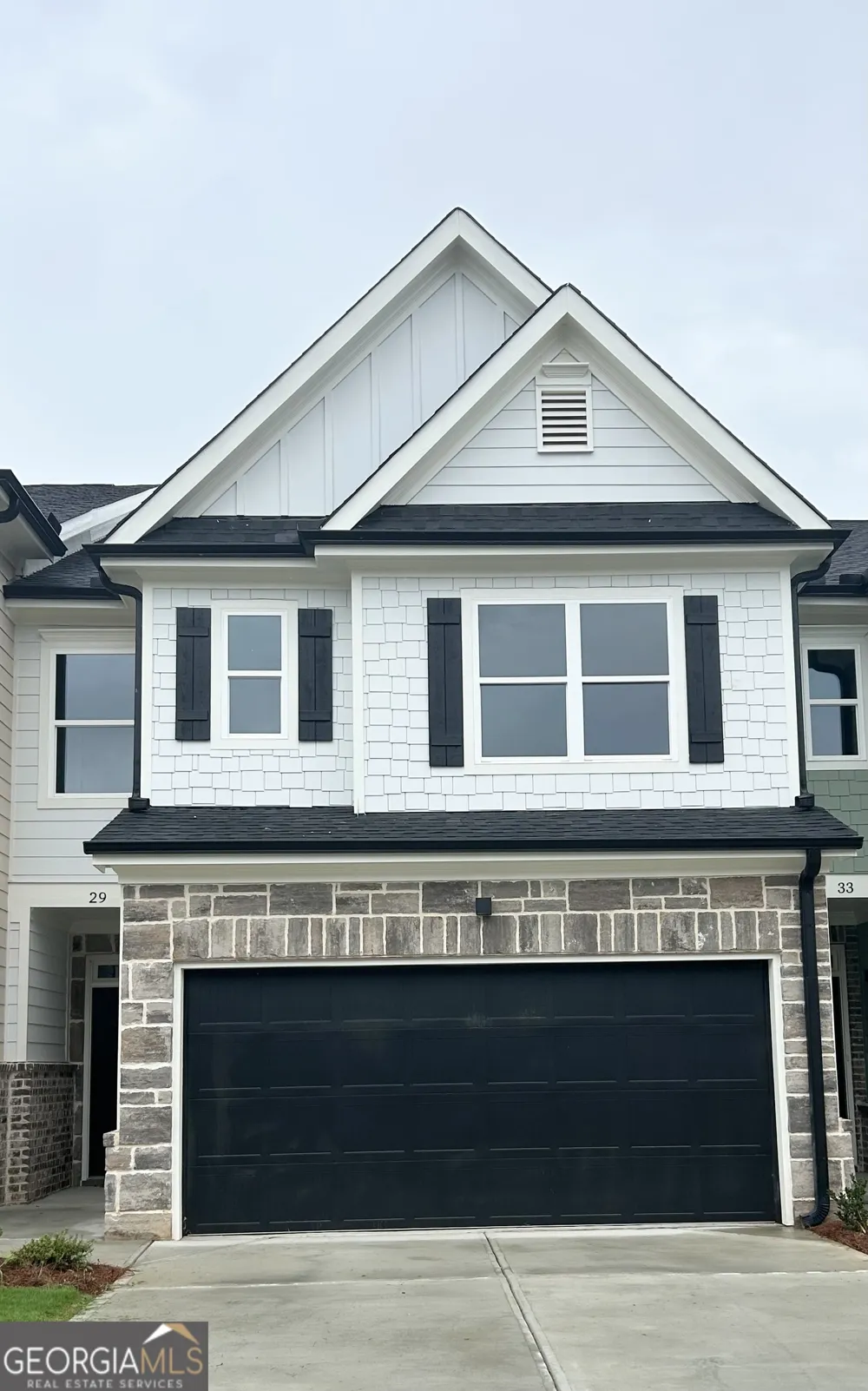 29 Crest DR Hartwell, GA 30643