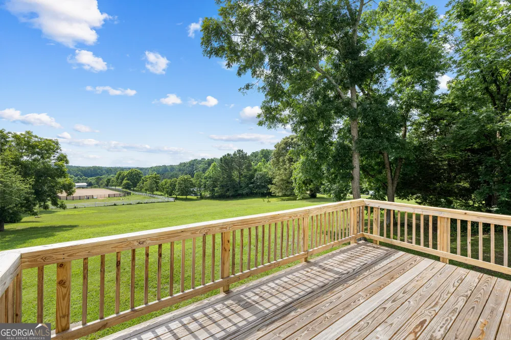 140 Massengale RD Brooks, GA 30205