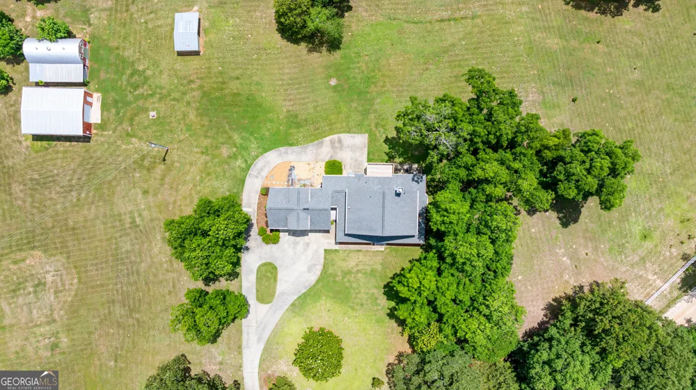 140 Massengale RD Brooks, GA 30205