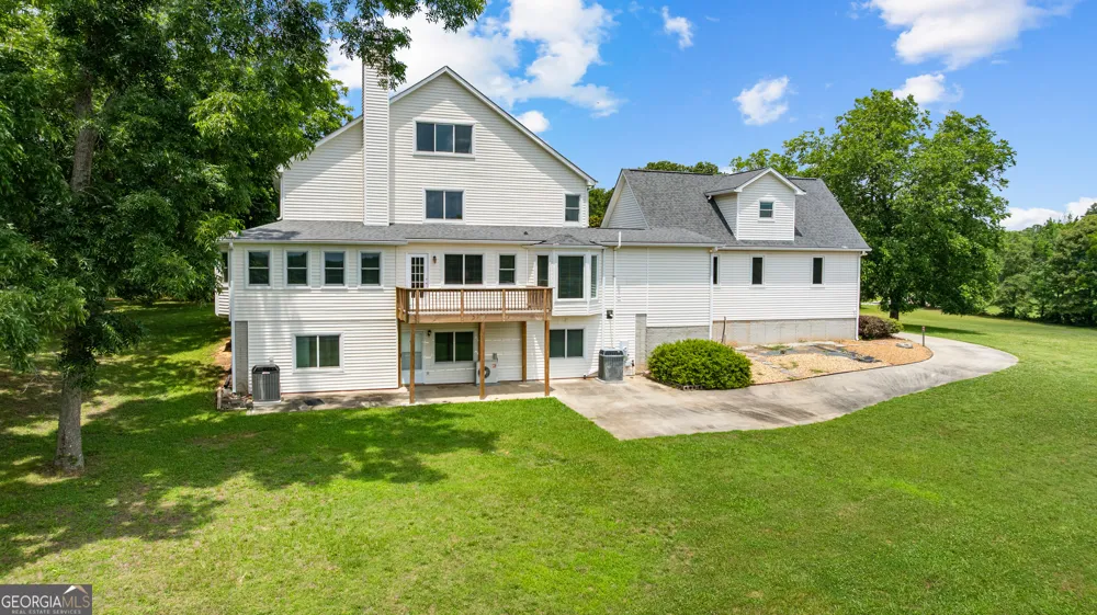 140 Massengale RD Brooks, GA 30205
