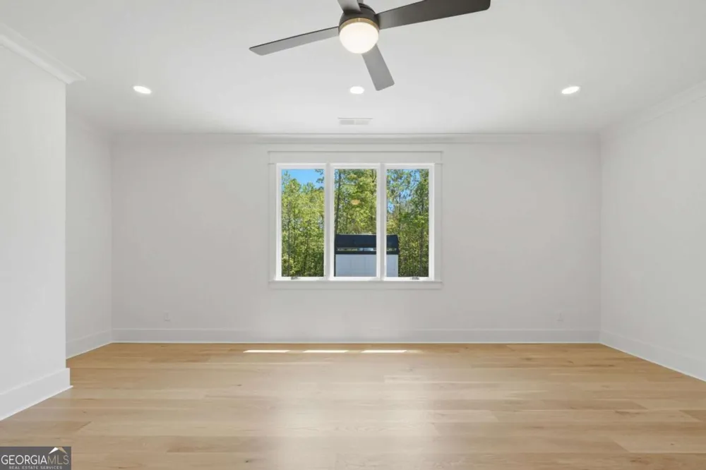 466 Mt Olive Church LN White, GA 30184