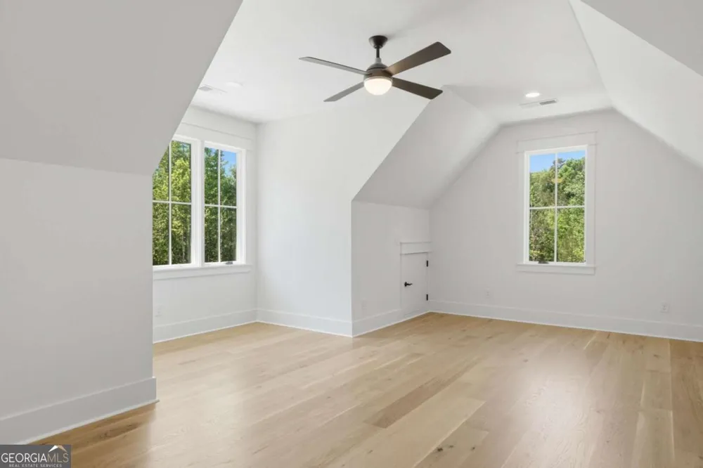 466 Mt Olive Church LN White, GA 30184