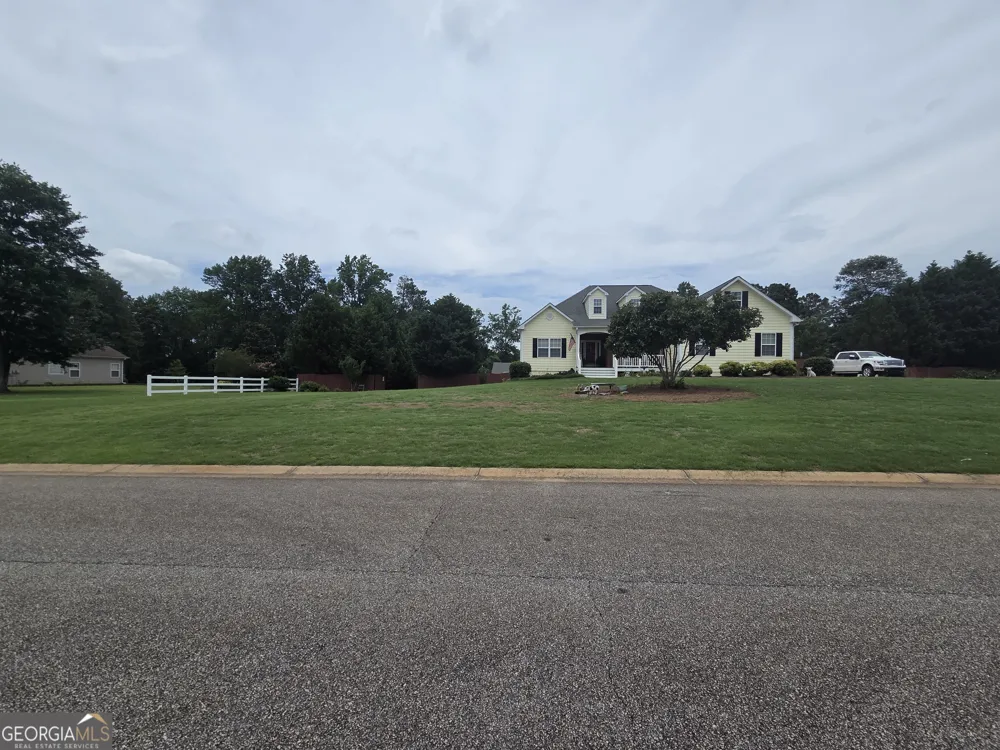 250 Rock Mill TRL Senoia, GA 30276