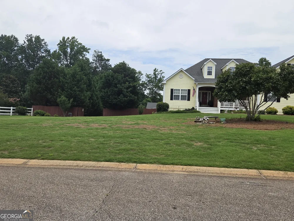 250 Rock Mill TRL Senoia, GA 30276
