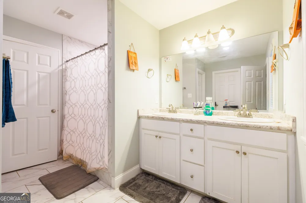 3224 Kelsee CIR Valdosta, GA 31605