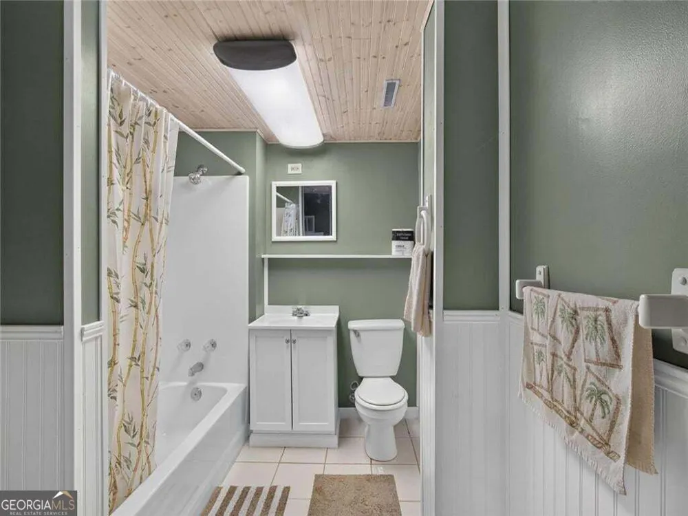 105 Whitestone Road North Talking Rock, GA 30175
