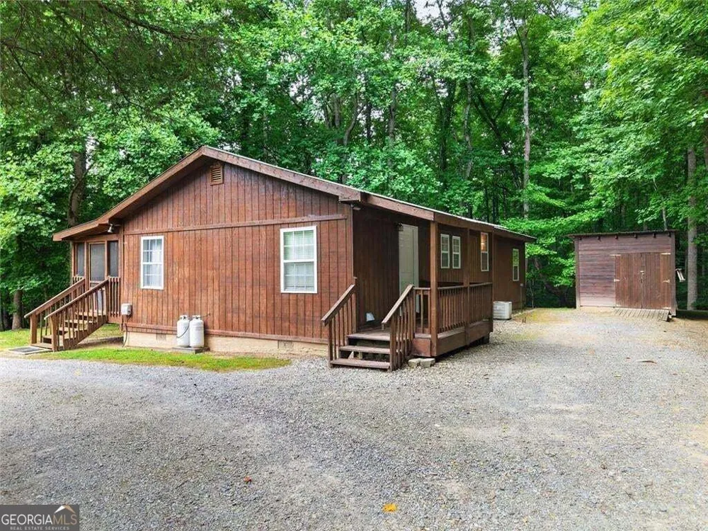 105 Whitestone Road North Talking Rock, GA 30175