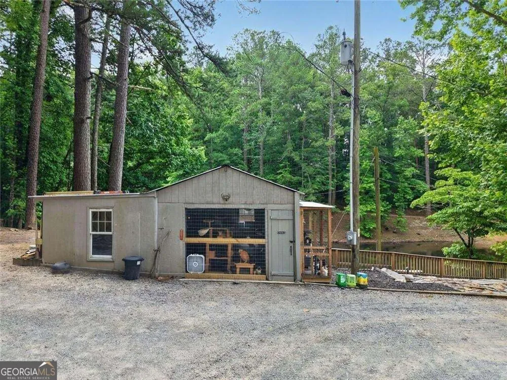 105 Whitestone Road North Talking Rock, GA 30175