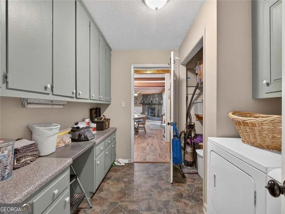 105 Whitestone Road North Talking Rock, GA 30175