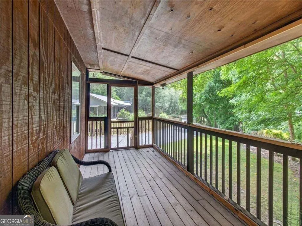 105 Whitestone Road North Talking Rock, GA 30175