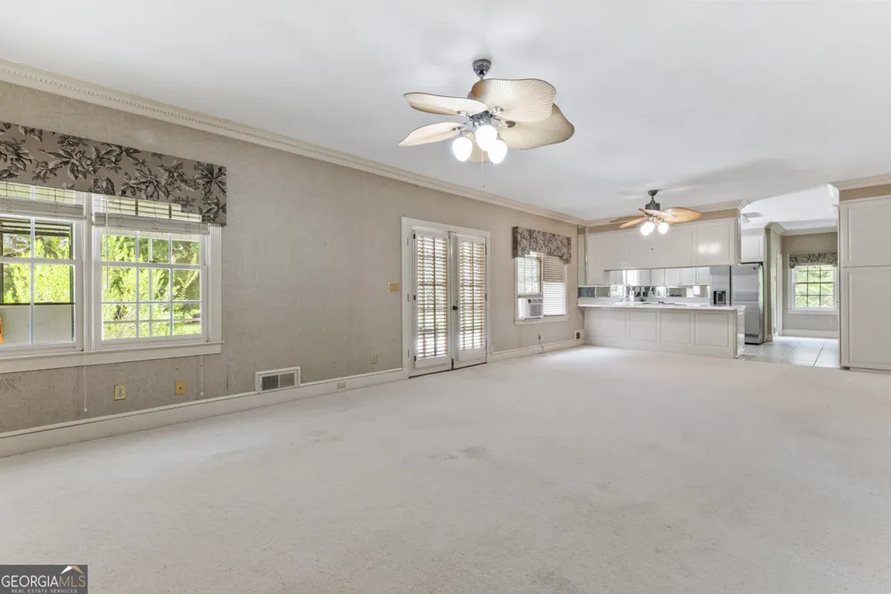 448 Lufbery CIR Williamson, GA 30292