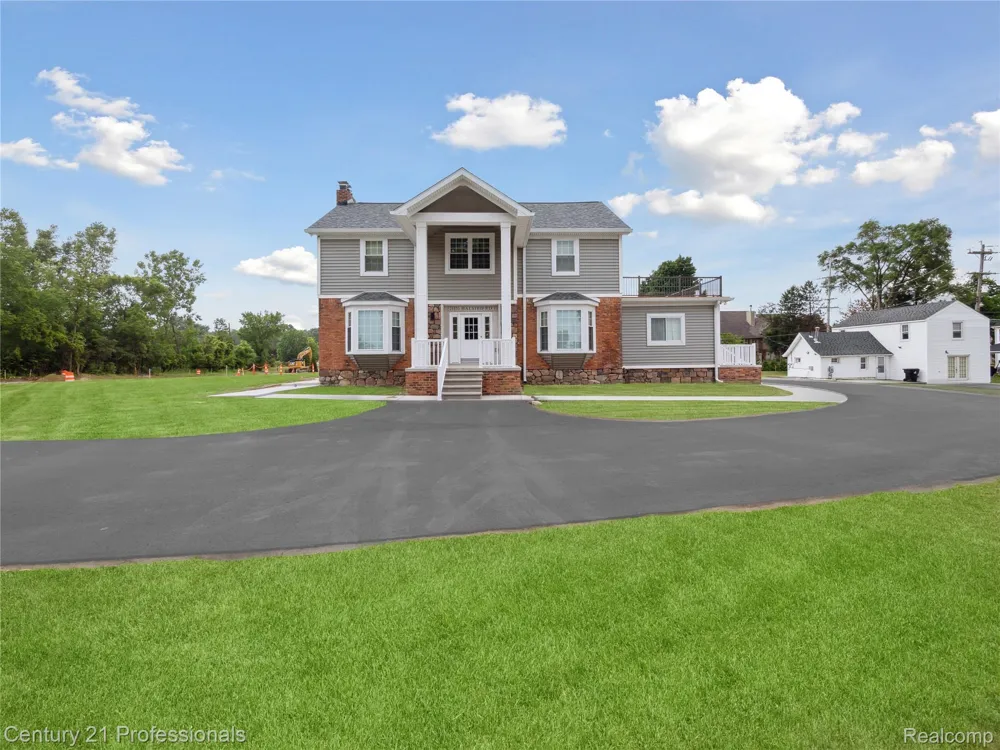 21120 Halsted Road Northville City, MI 48167