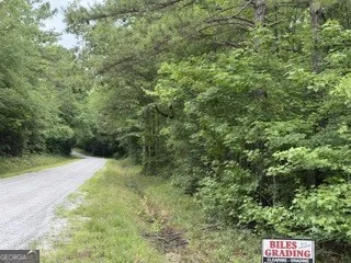 2180 Dunn RD Molena, GA 30258