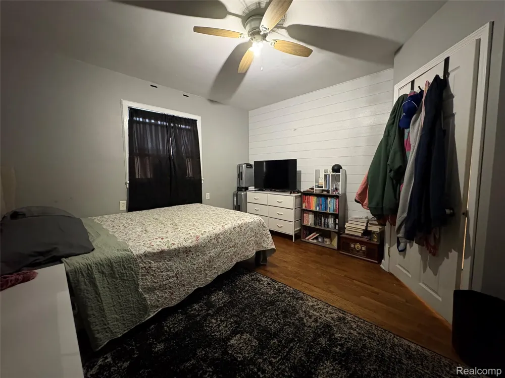 328 W Mt Morris Street Mt Morris City, MI 48458