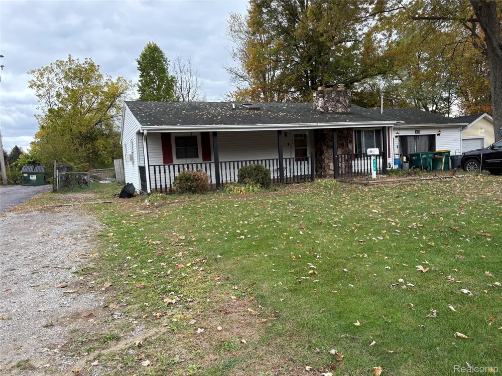 328 W Mt Morris Street Mt Morris City, MI 48458