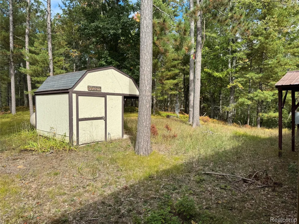 9246 Outing Place Grayling City, MI 49738