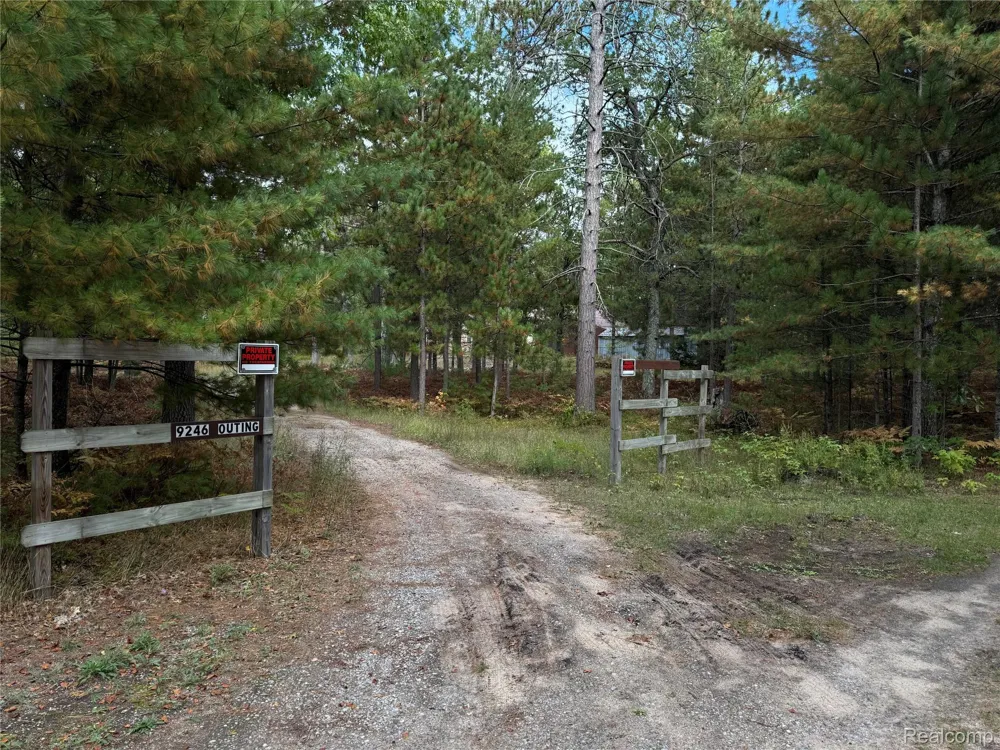 9246 Outing Place Grayling City, MI 49738