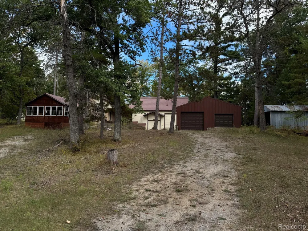 9246 Outing Place Grayling City, MI 49738