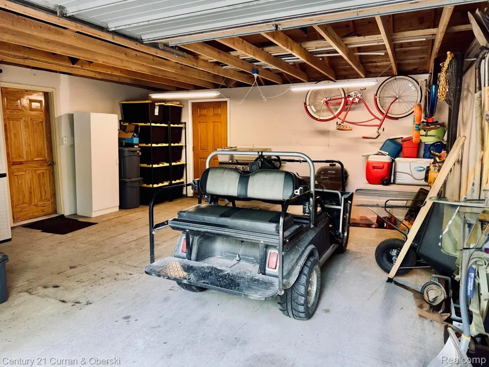 111 Petoskey Drive Roscommon Village, MI 48653