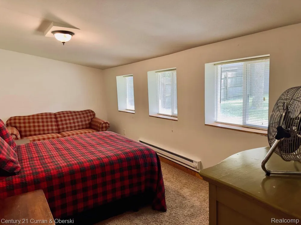 111 Petoskey Drive Roscommon Village, MI 48653