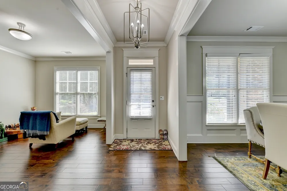 4922 Park Vale DR Buford, GA 30518