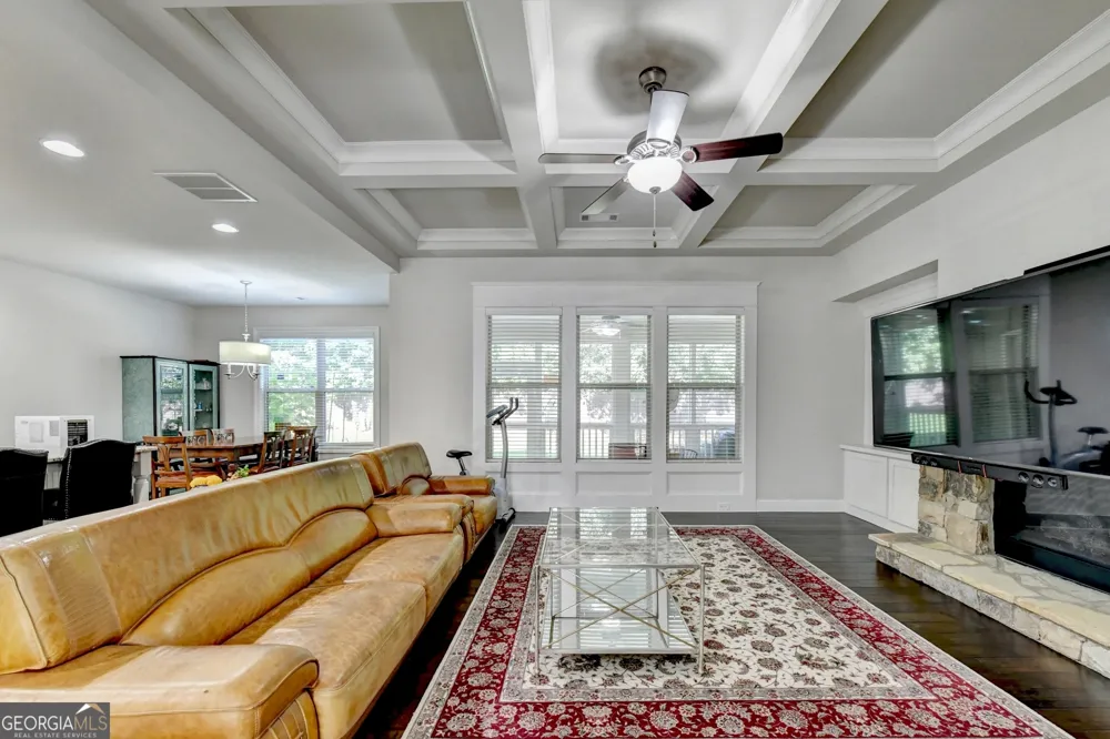4922 Park Vale DR Buford, GA 30518