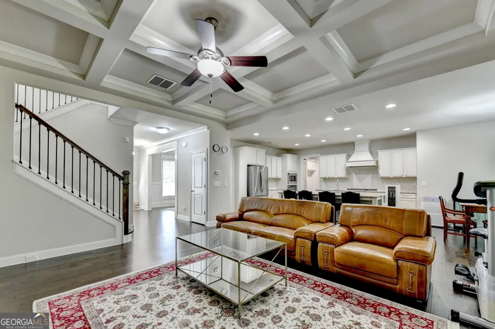 4922 Park Vale DR Buford, GA 30518