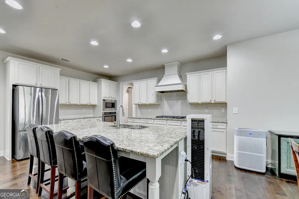 4922 Park Vale DR Buford, GA 30518