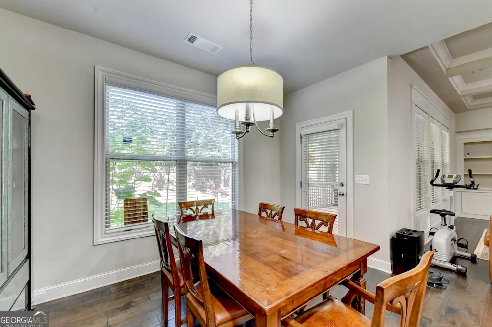 4922 Park Vale DR Buford, GA 30518